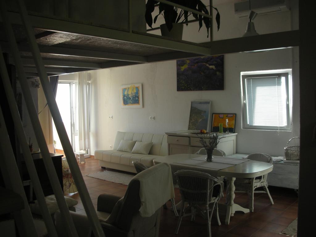 Apartment Croatia Art Drasnice Habitación foto