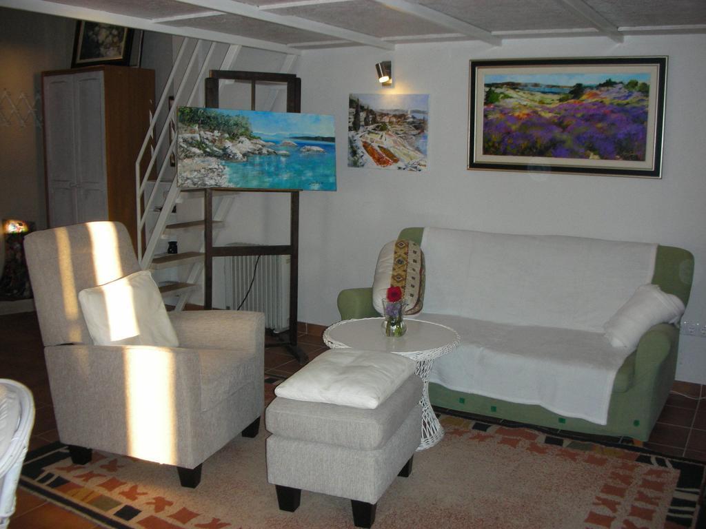 Apartment Croatia Art Drasnice Habitación foto