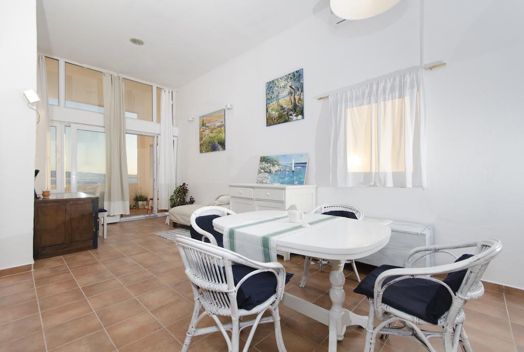 Apartment Croatia Art Drasnice Habitación foto