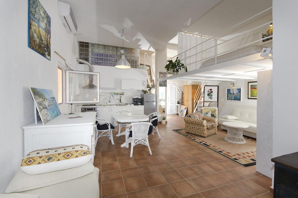 Apartment Croatia Art Drasnice Habitación foto